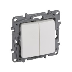 LEGRAND NILOE КЛЮЧ СЕРИЕН БУТОН NO-NC 6A БЯЛ 764508